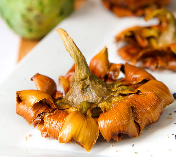 FRIED ARTICHOKES (carciofi alla giudia)
