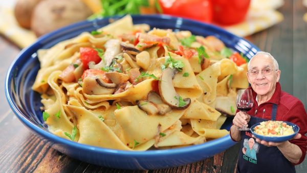 Pappardelle Alla Boscaiola - Everybodylovesitalian.com